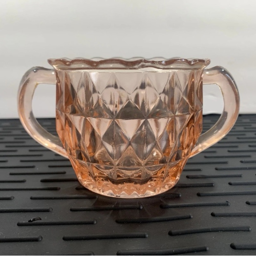 Vintage Jeannette Glass pink depression “Windsor Pink” glass sugar bowl